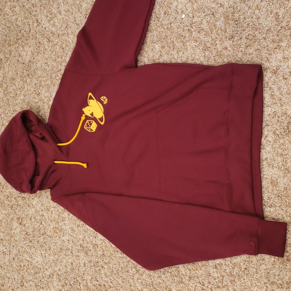 Quackity Las Nevadas merch size large red with logo original merch